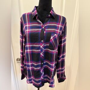 NWT Rails Hunter long sleeve button up Shirt in Pink and Navy Blue plaid - S